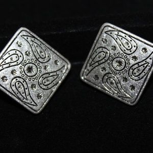 PREMIER DESIGNS EARRINGS